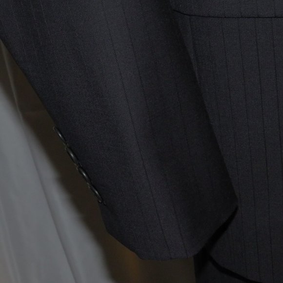 Rocco Ciccarelli Custom Tailoring Dark Blue Striped Three Button Suit 40L - Picture 9 of 14